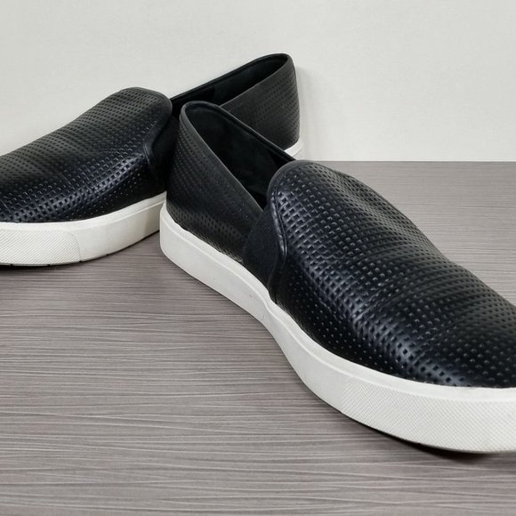 Vince Blair 5 Slip-On Sneaker, Black Leather, Womens Size 8 US / 39 - Picture 4 of 10